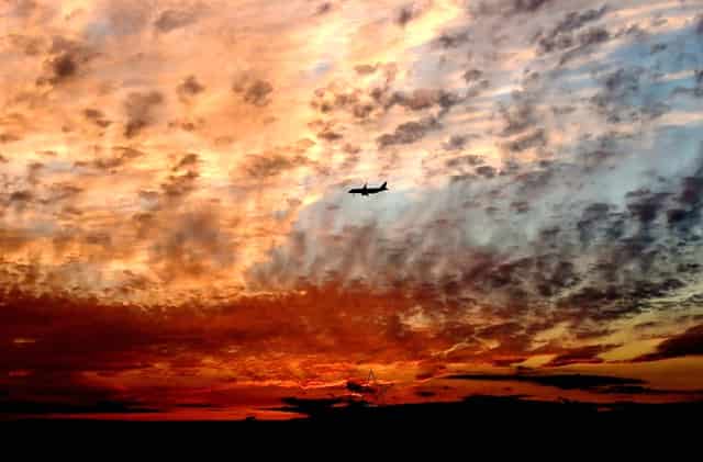 孩子叛逆大哭视频